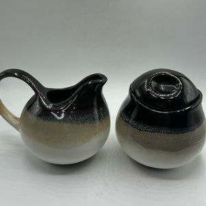 Vtg Sango sugar and creamer set